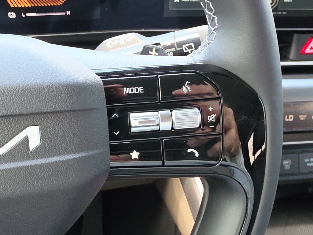 2027 Kia Carnival Hybrid LXS San Clemente CA