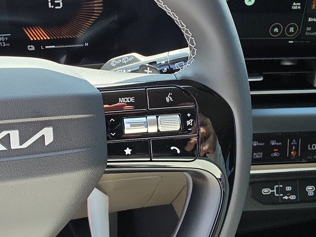 2027 Kia Carnival Hybrid LXS San Clemente CA
