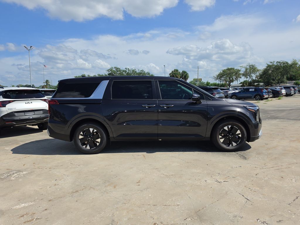 2027 Kia Carnival Hybrid LXS San Clemente CA