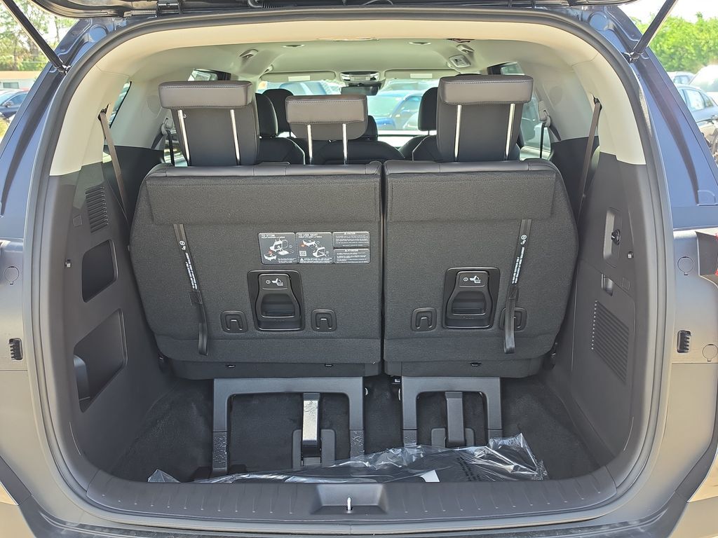 2027 Kia Carnival Hybrid LXS San Clemente CA
