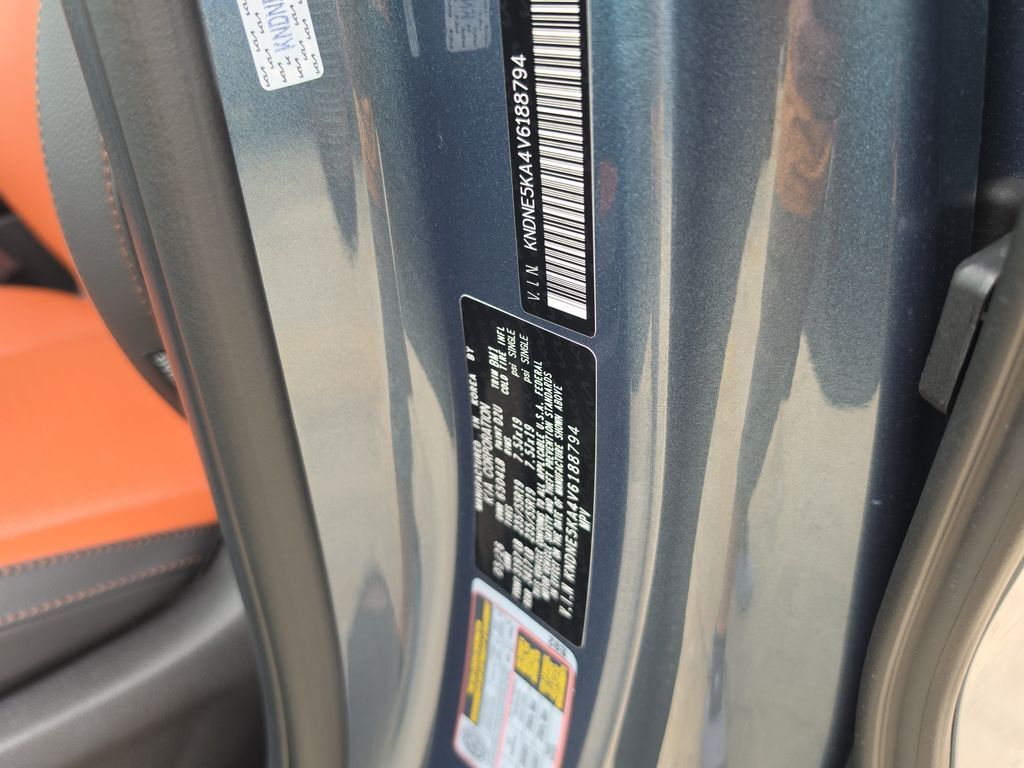 2027 Kia Carnival Hybrid SX Prestige San Clemente CA