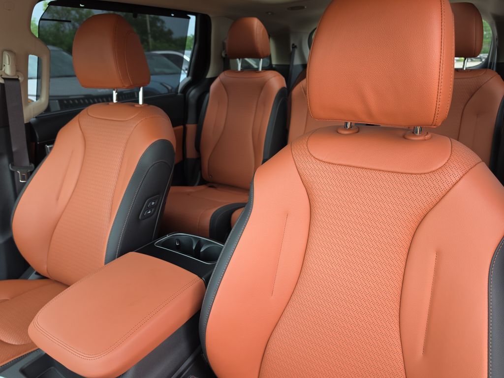 2027 Kia Carnival Hybrid SX Prestige San Clemente CA