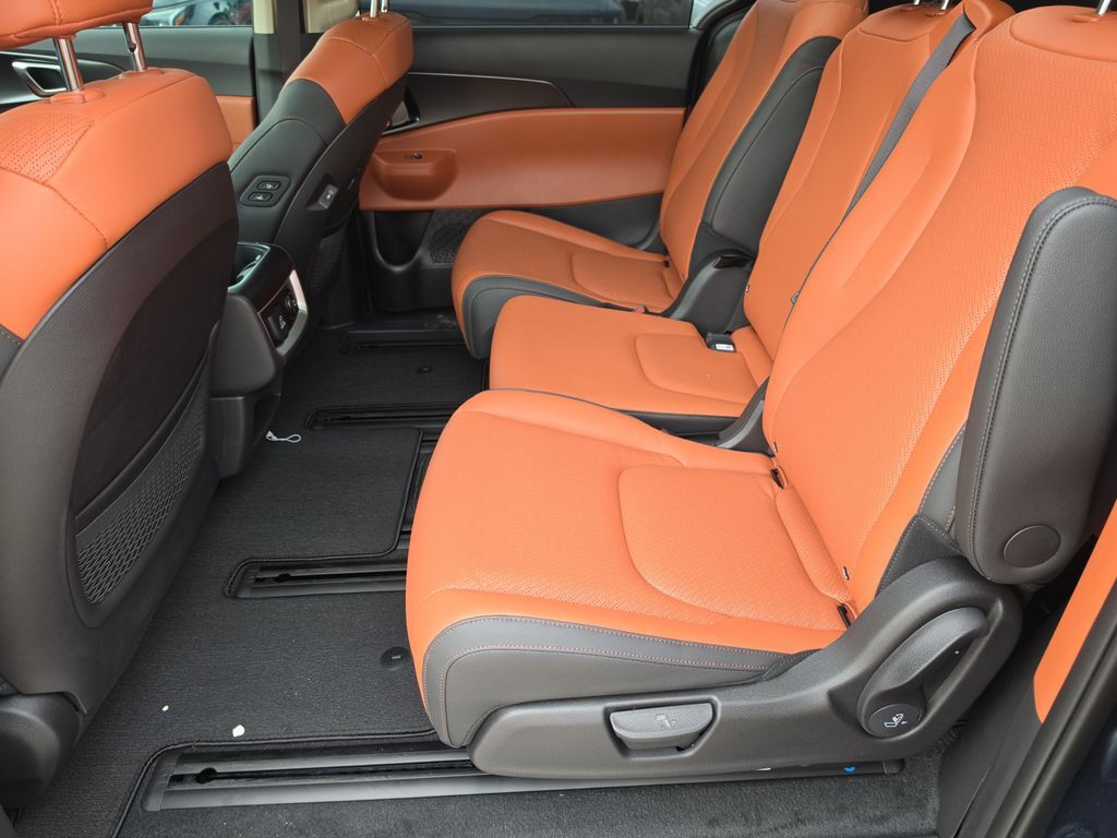 2027 Kia Carnival Hybrid SX Prestige San Clemente CA