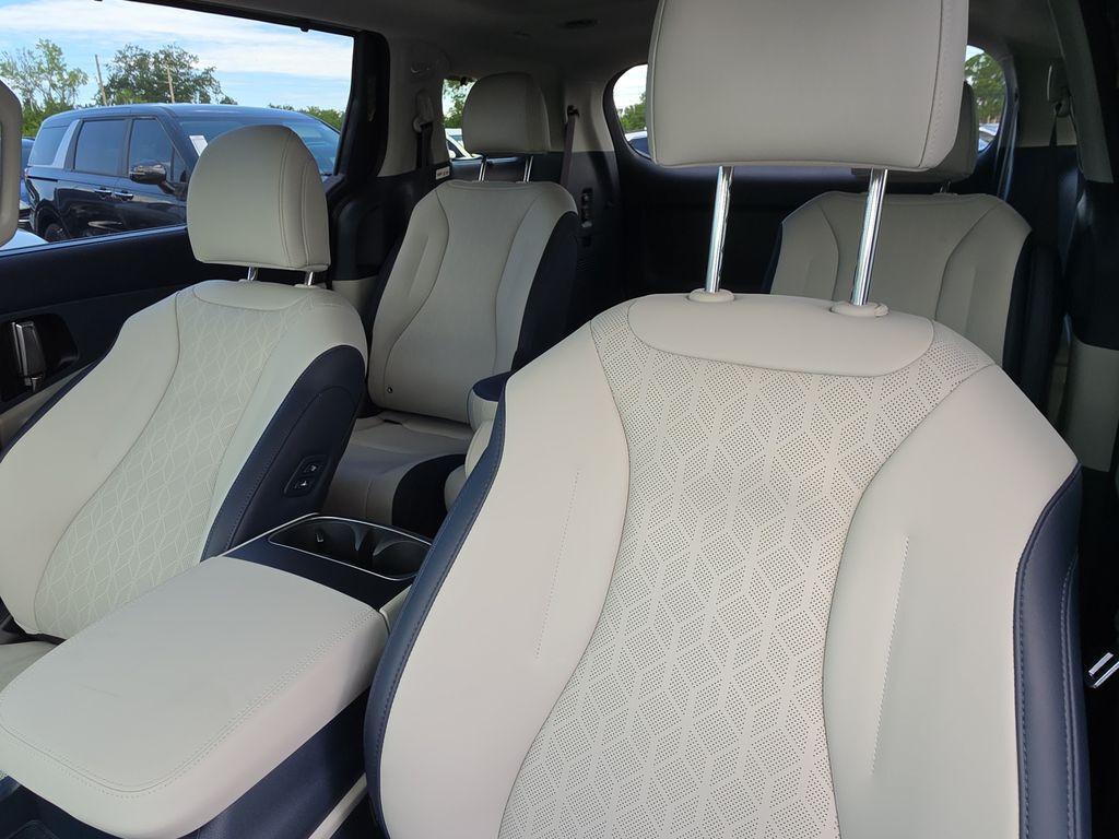 2027 Kia Carnival Hybrid SX San Clemente CA