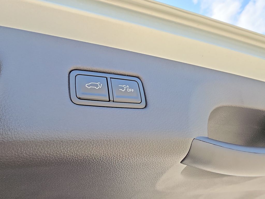 2027 Kia Carnival Hybrid SX San Clemente CA