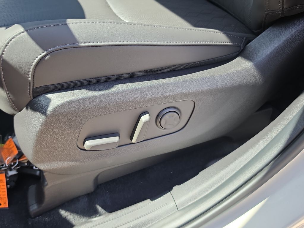 2027 Kia Carnival Hybrid SX San Clemente CA