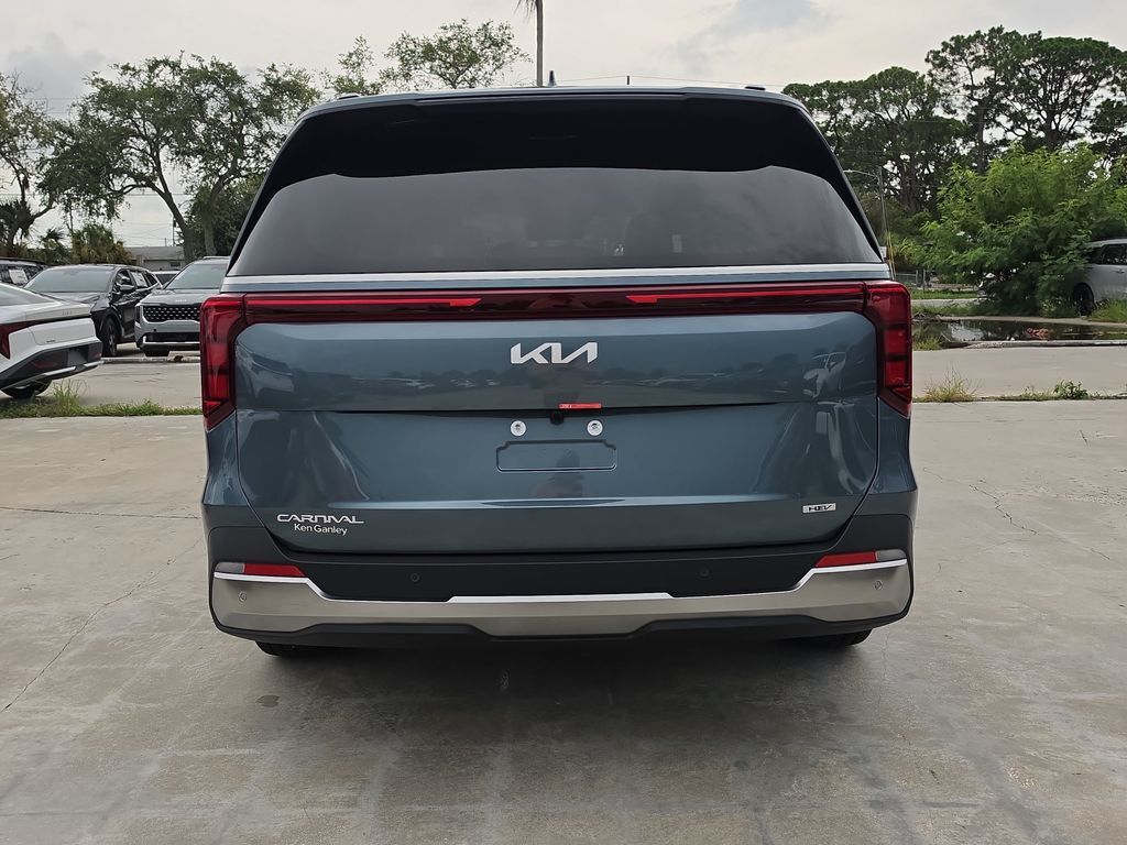 2027 Kia Carnival Hybrid SX San Clemente CA