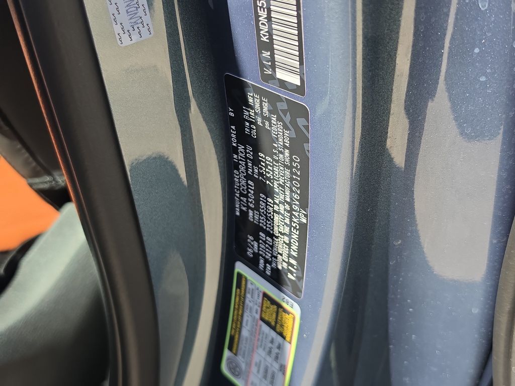 2027 Kia Carnival Hybrid SX San Clemente CA