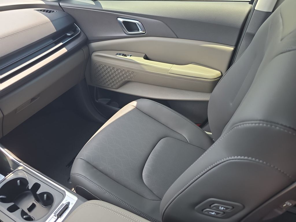 2027 Kia Carnival Hybrid SX San Clemente CA