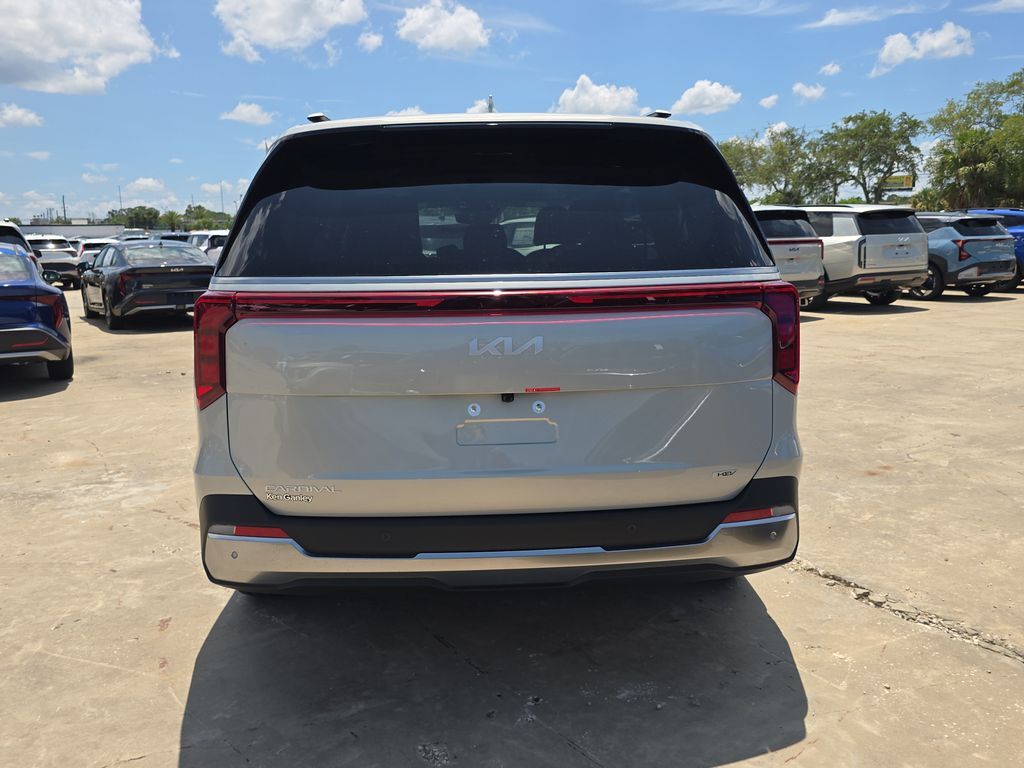 2027 Kia Carnival Hybrid SX San Clemente CA