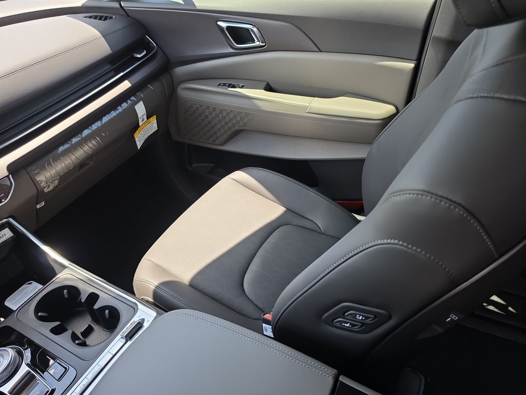 2027 Kia Carnival Hybrid SX San Clemente CA