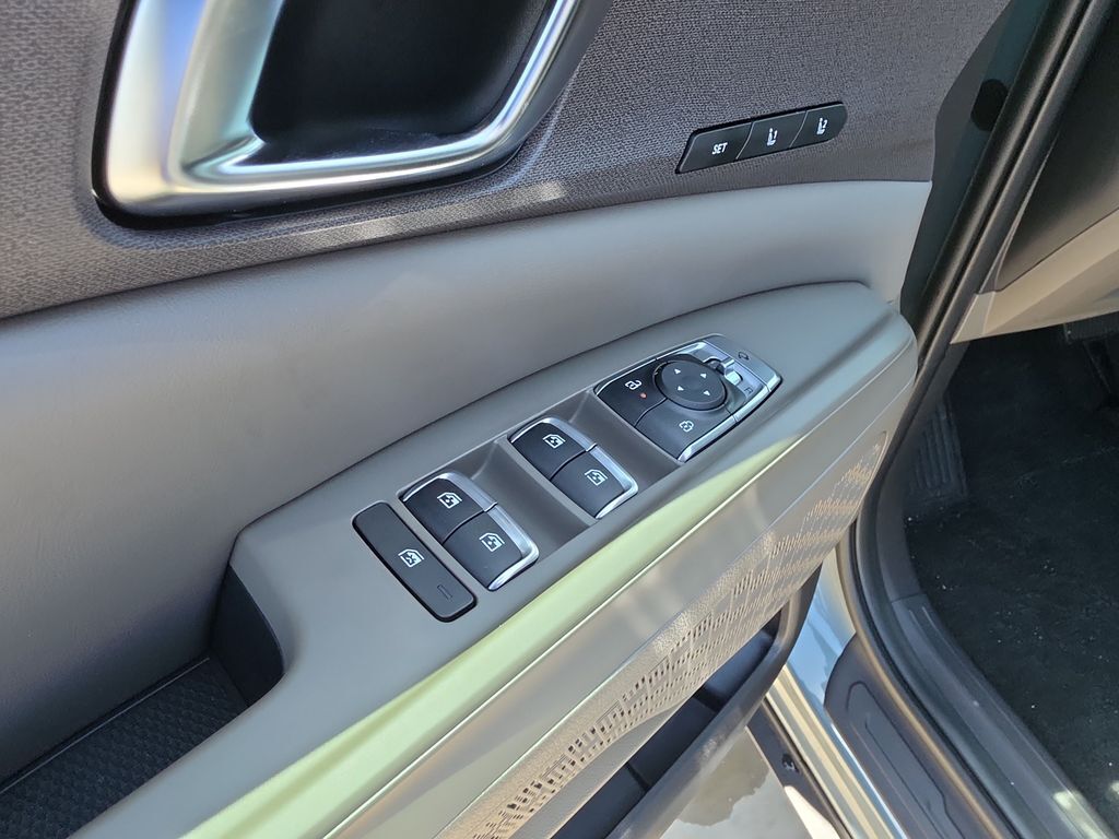 2027 Kia Carnival Hybrid SX San Clemente CA