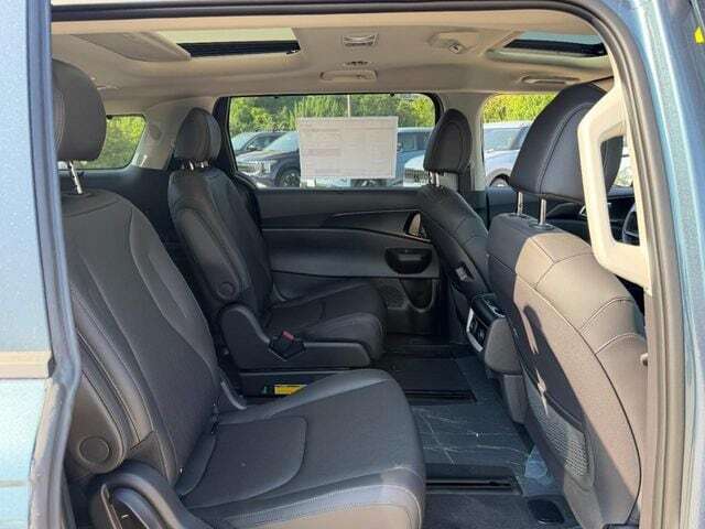 2027 Kia Carnival Hybrid SX Cape Girardeau MO