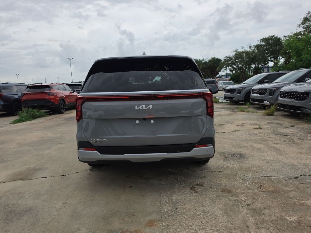 2027 Kia Carnival LX San Clemente CA