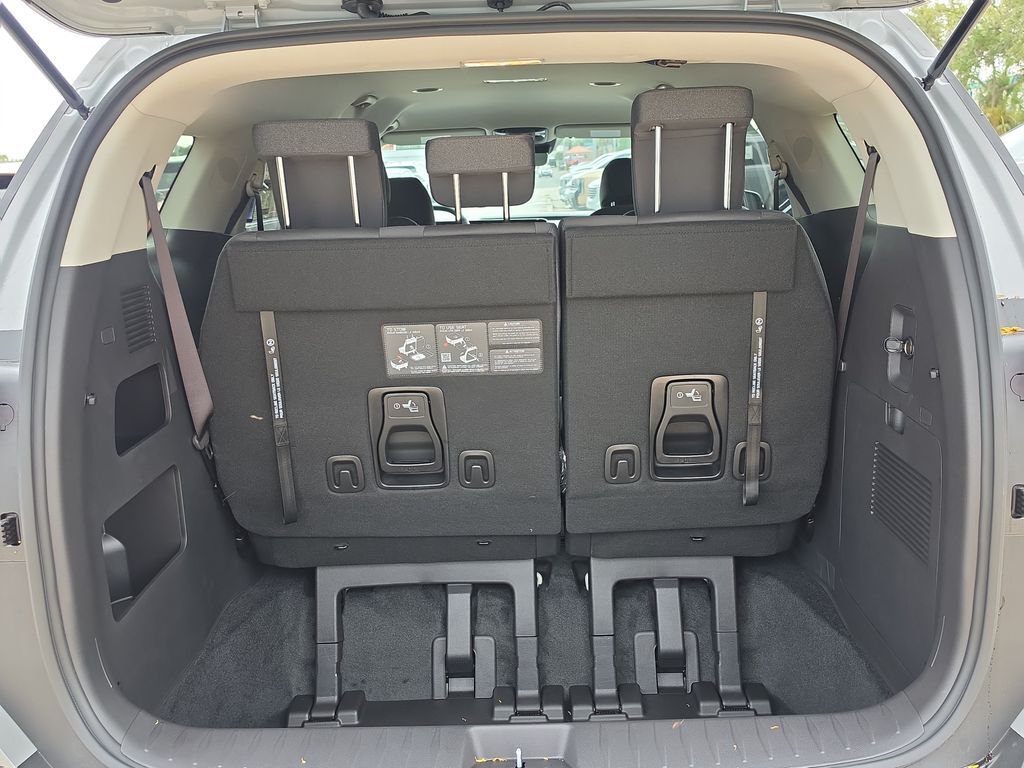 2027 Kia Carnival LX San Clemente CA