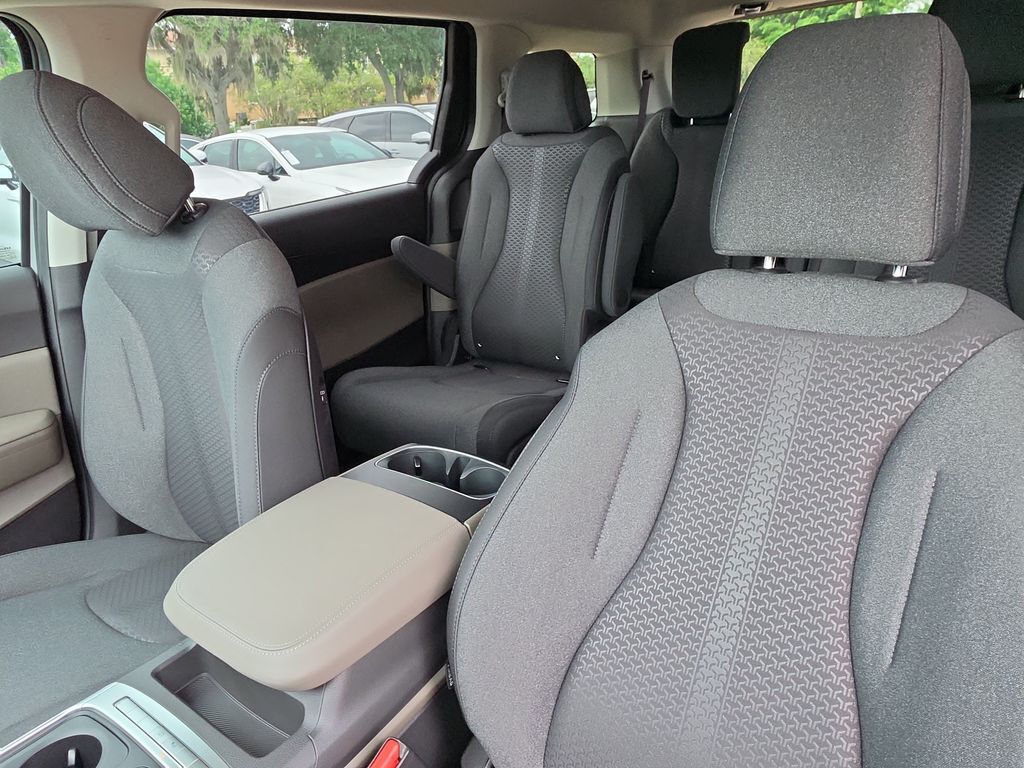 2027 Kia Carnival LX San Clemente CA