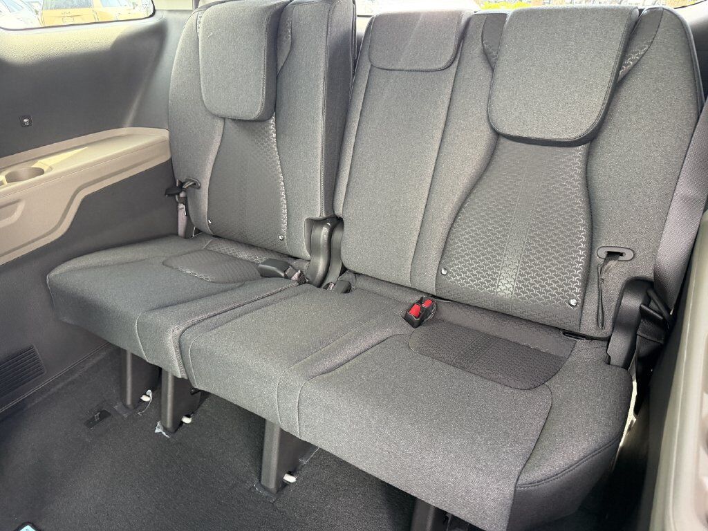 2027 Kia Carnival LX San Clemente CA
