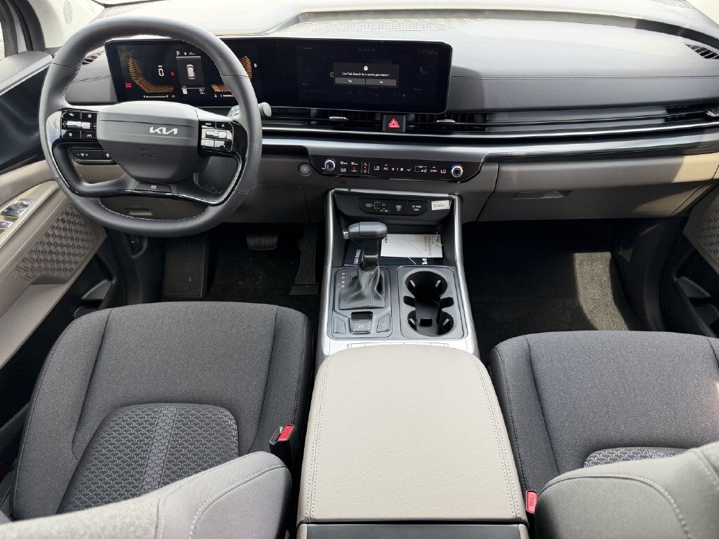 2027 Kia Carnival LX San Clemente CA