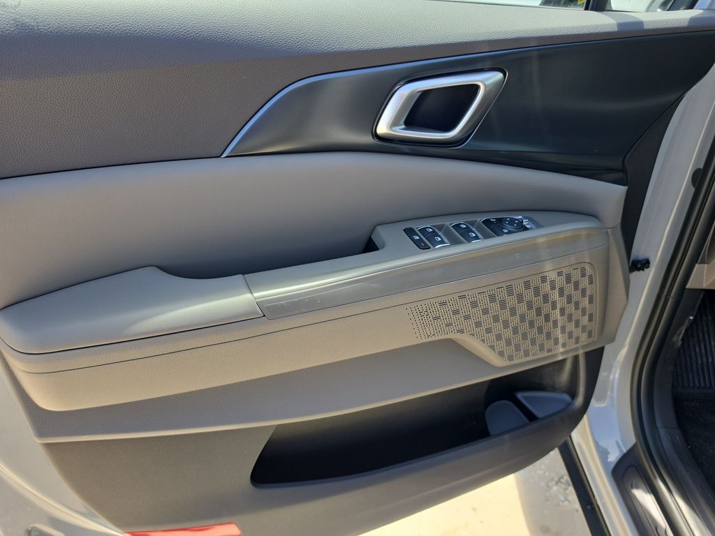 2027 Kia Carnival LX San Clemente CA