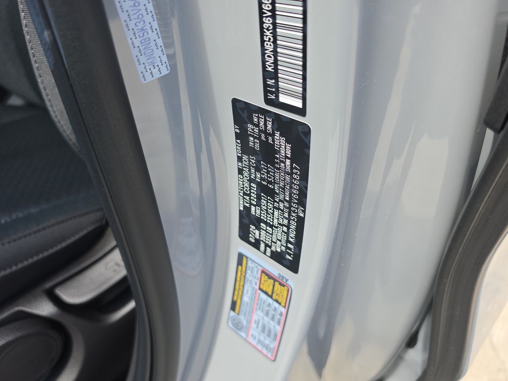 2027 Kia Carnival LX San Clemente CA