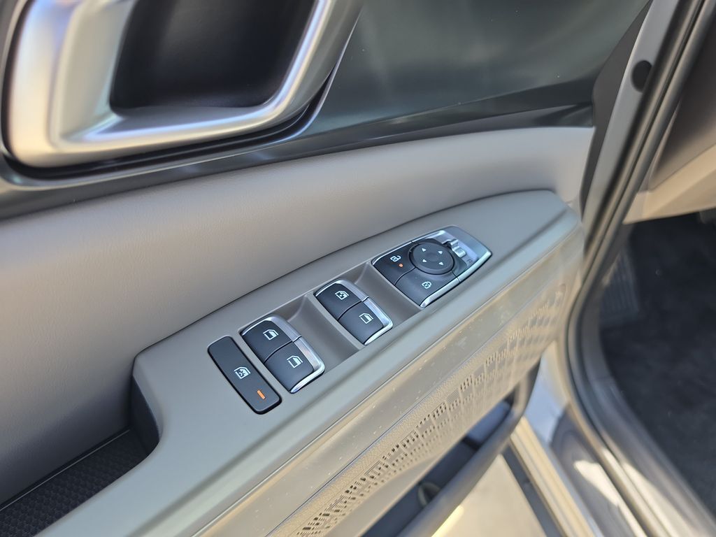 2027 Kia Carnival LX San Clemente CA