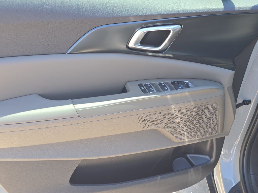 2027 Kia Carnival LX San Clemente CA