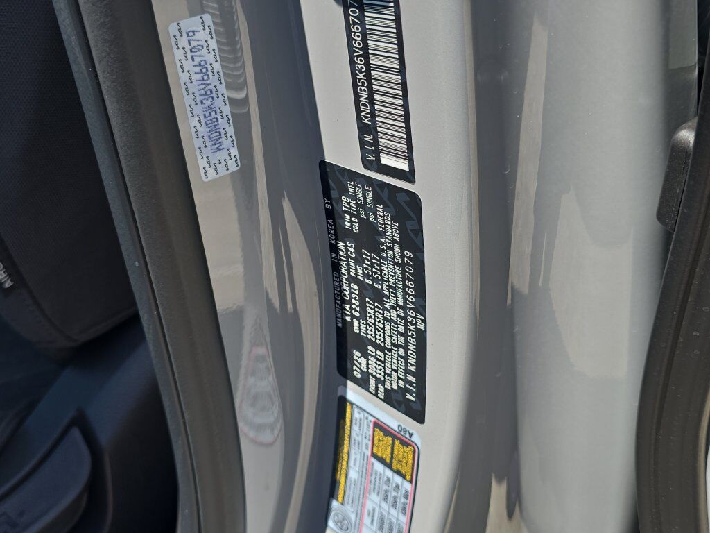 2027 Kia Carnival LX San Clemente CA