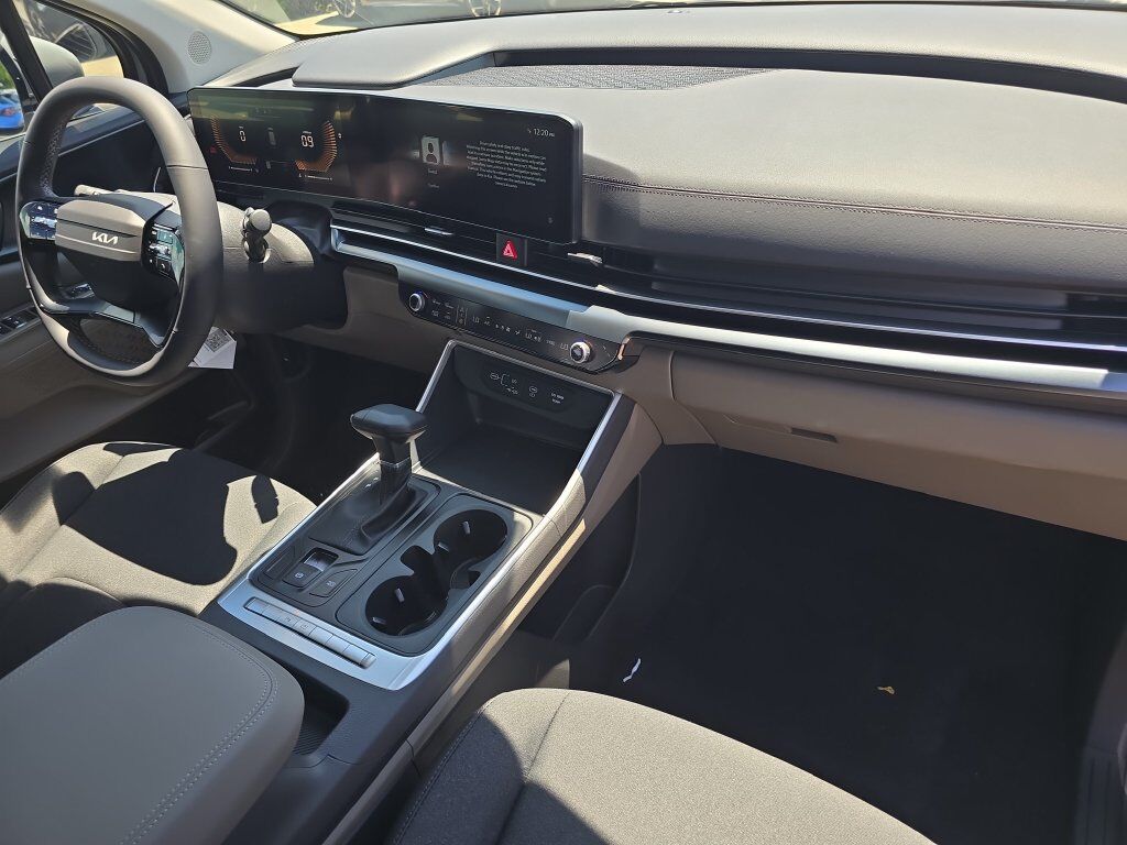 2027 Kia Carnival LX San Clemente CA