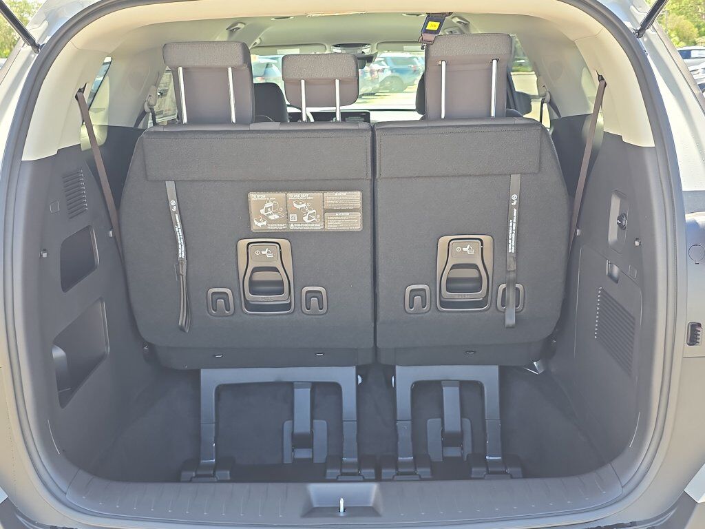 2027 Kia Carnival LX San Clemente CA