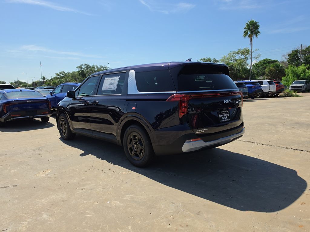 2027 Kia Carnival LX San Clemente CA