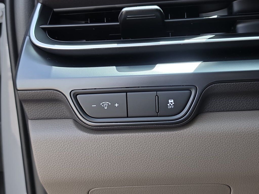 2027 Kia Carnival LX San Clemente CA