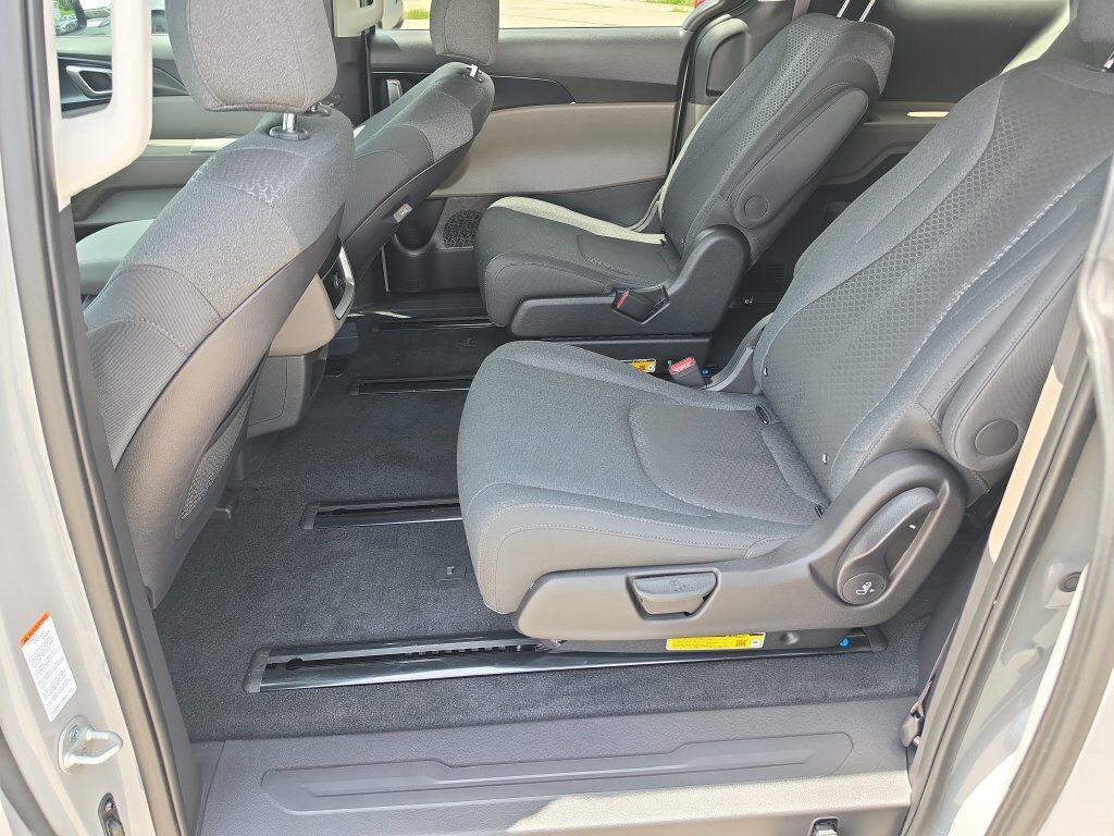 2027 Kia Carnival LX San Clemente CA