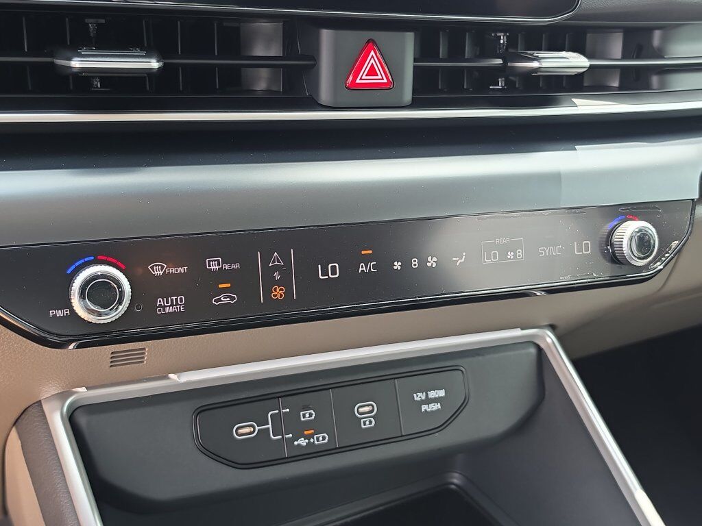 2027 Kia Carnival LX San Clemente CA