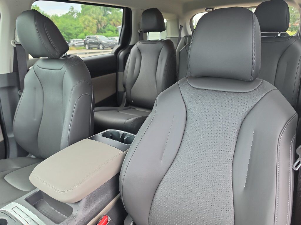 2027 Kia Carnival LXS San Clemente CA
