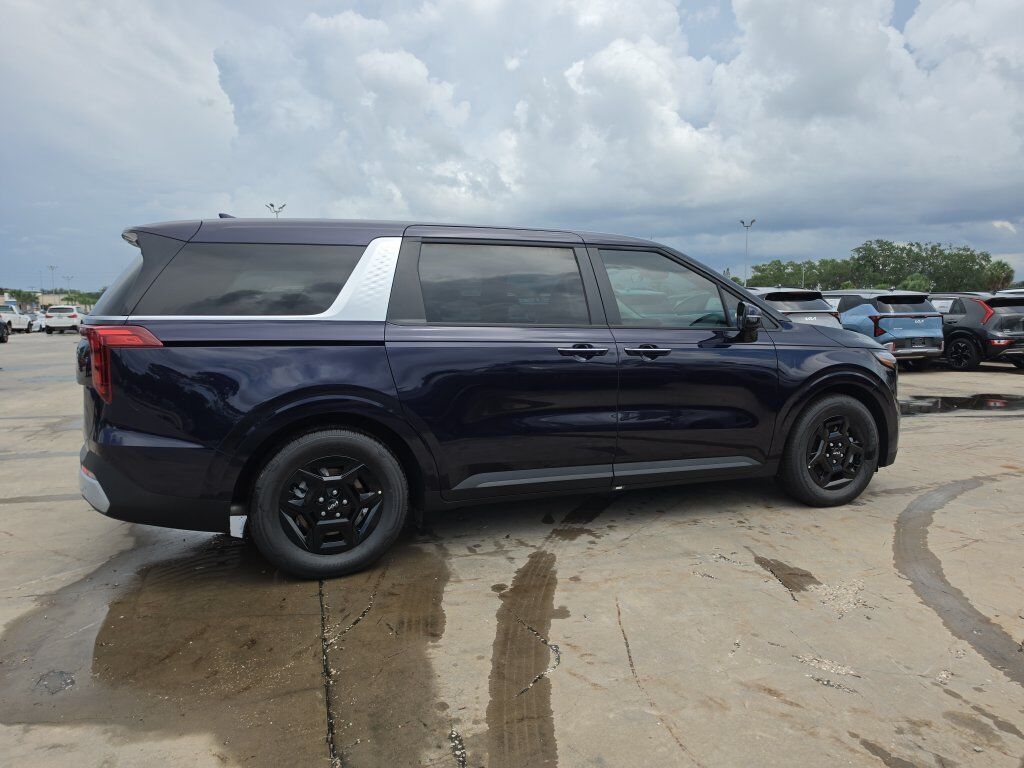 2027 Kia Carnival LXS San Clemente CA