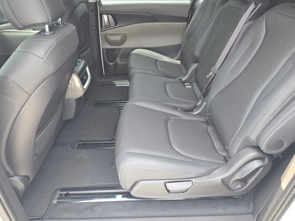 2027 Kia Carnival LXS San Clemente CA