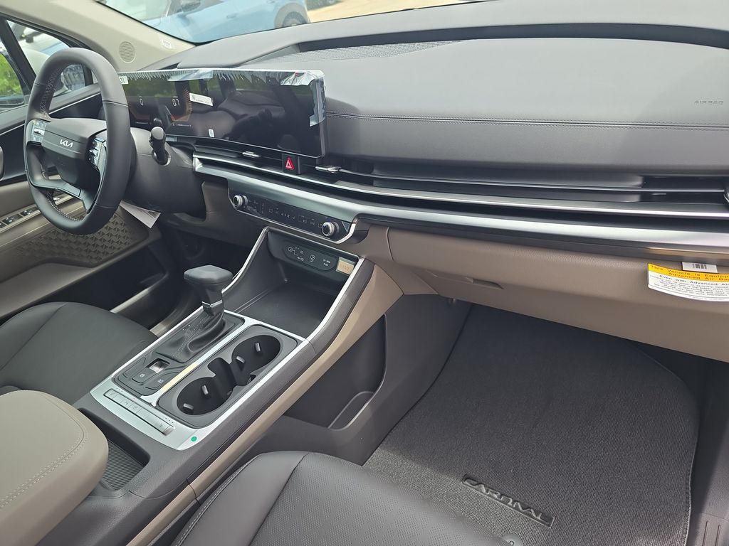 2027 Kia Carnival LXS San Clemente CA