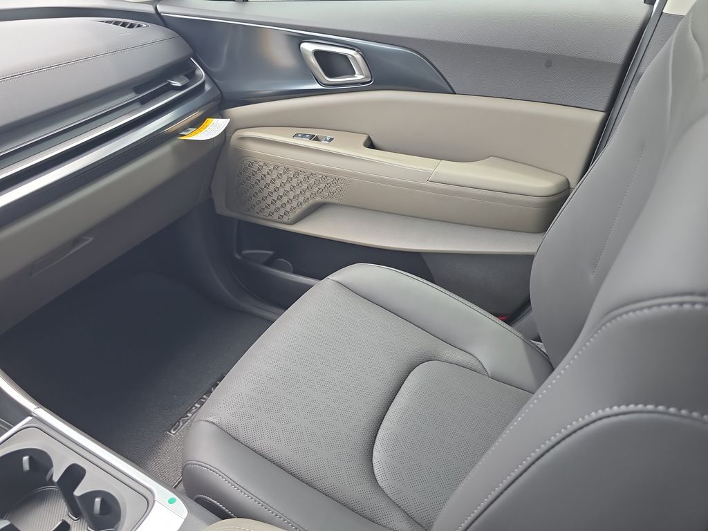 2027 Kia Carnival LXS San Clemente CA