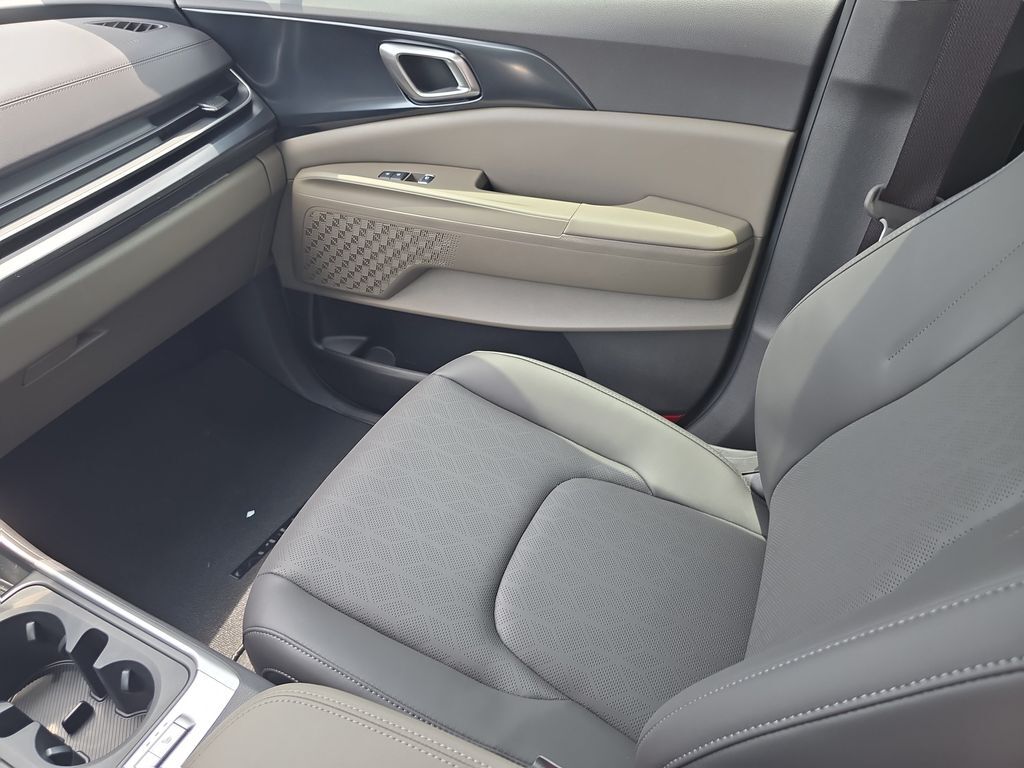 2027 Kia Carnival LXS San Clemente CA