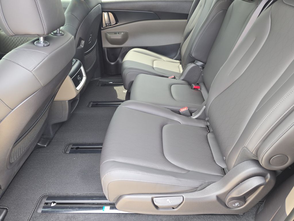 2027 Kia Carnival LXS San Clemente CA