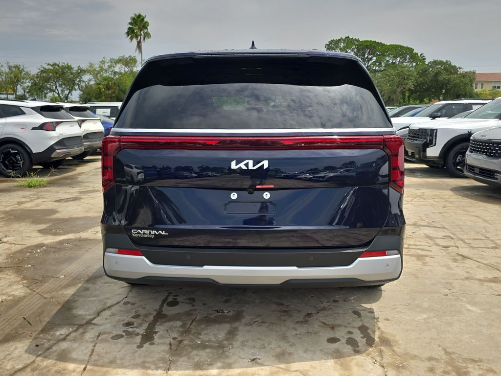 2027 Kia Carnival LXS San Clemente CA