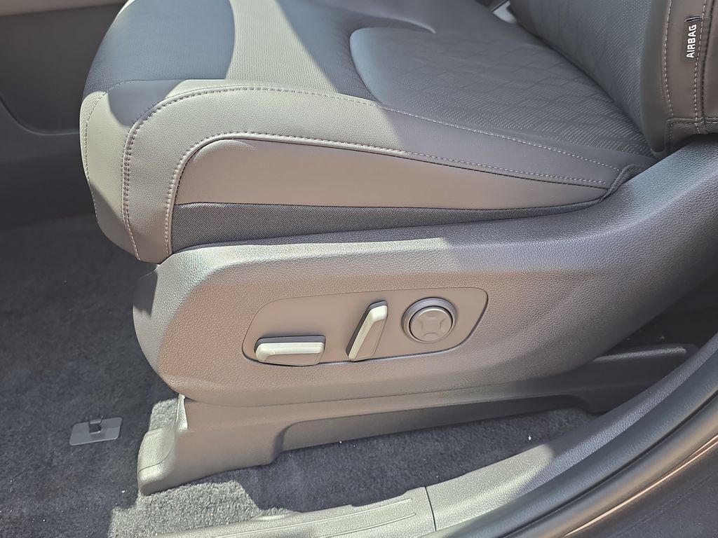 2027 Kia Carnival LXS San Clemente CA