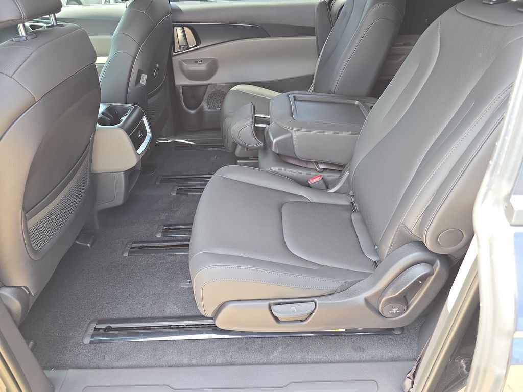 2027 Kia Carnival LXS San Clemente CA