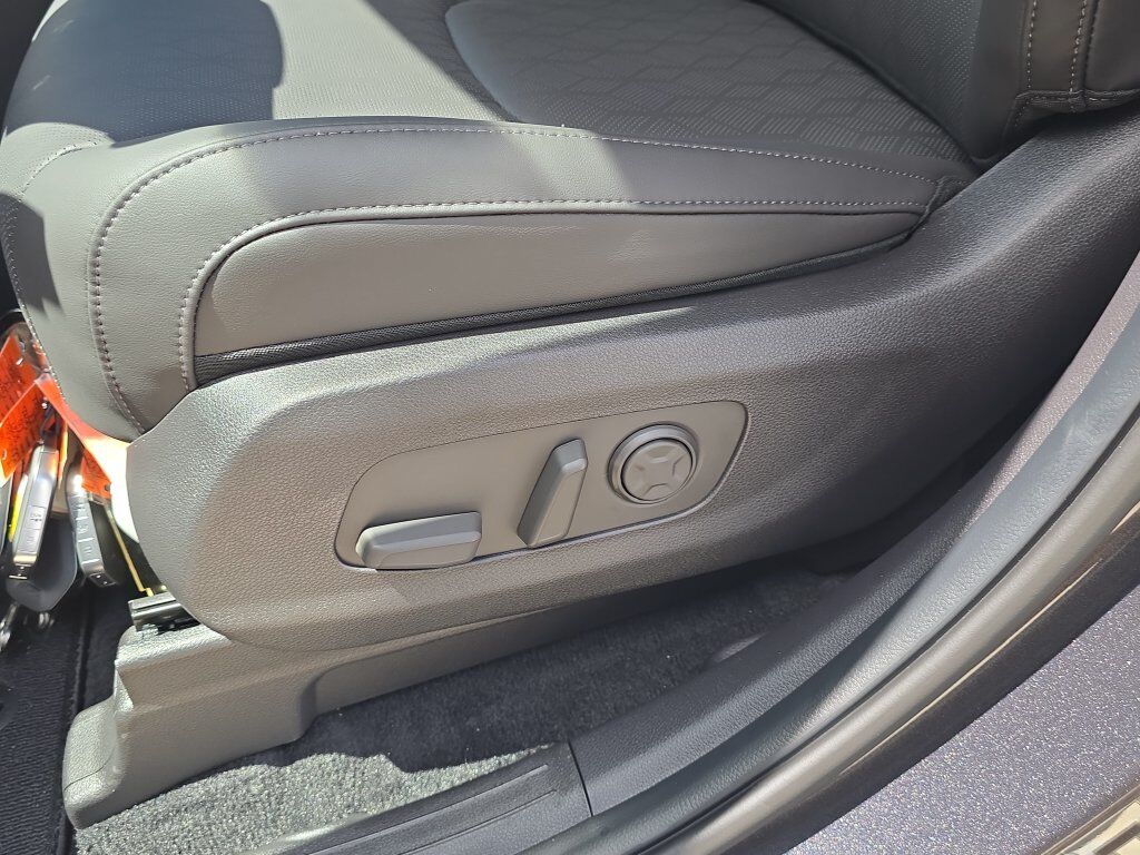 2027 Kia Carnival LXS San Clemente CA