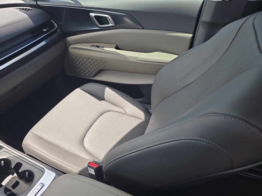 2027 Kia Carnival LXS San Clemente CA