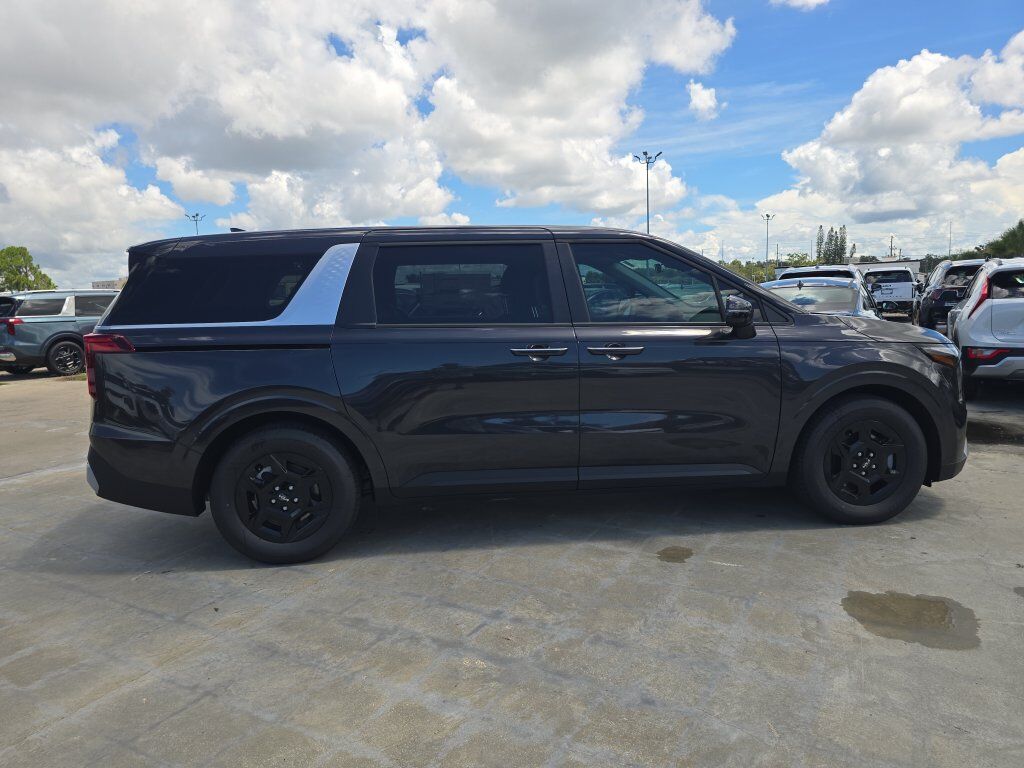 2027 Kia Carnival LXS San Clemente CA