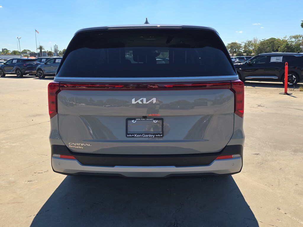 2027 Kia Carnival LXS San Clemente CA