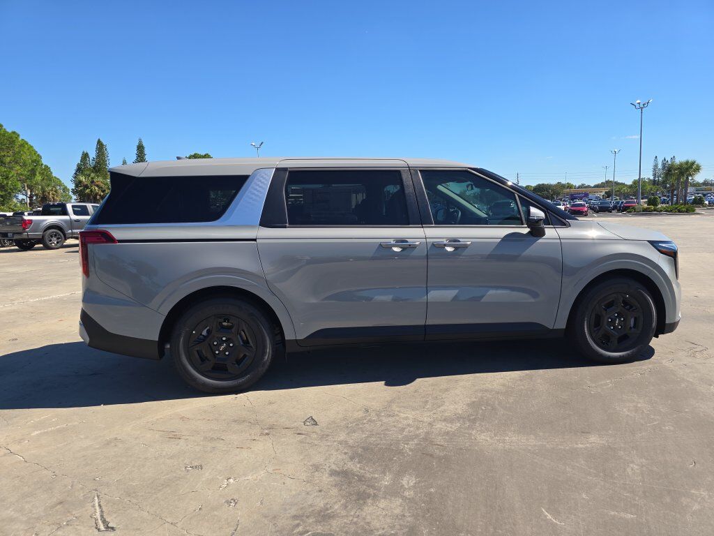 2027 Kia Carnival LXS San Clemente CA