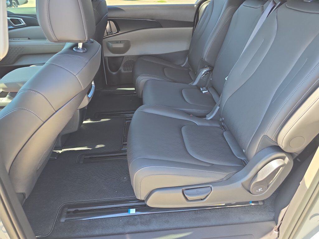 2027 Kia Carnival LXS San Clemente CA