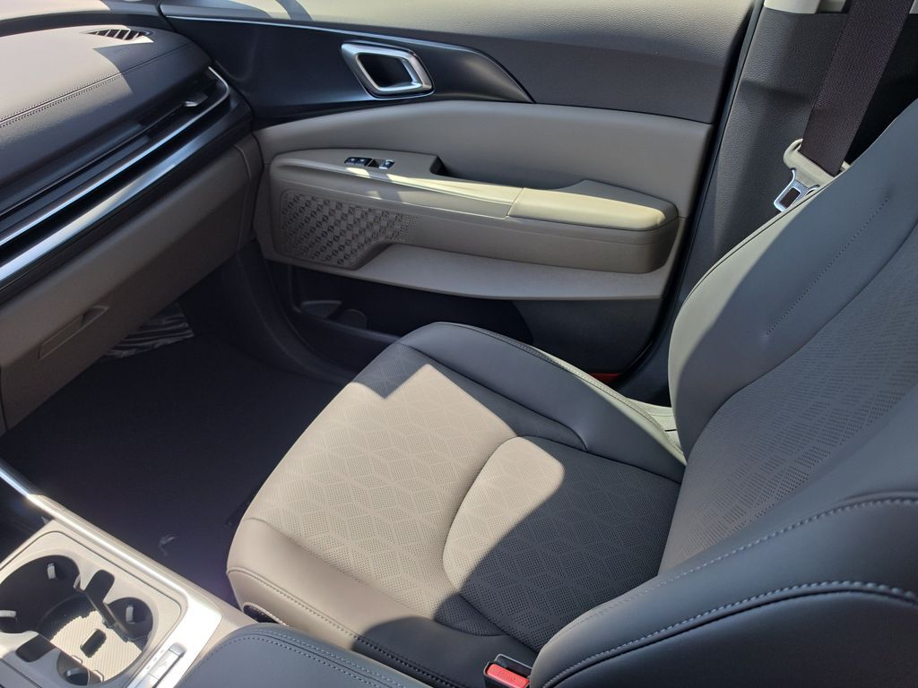 2027 Kia Carnival LXS San Clemente CA